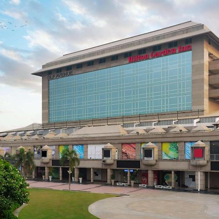 Hilton Garden Inn New Delhi/Saket Dış mekan fotoğraf