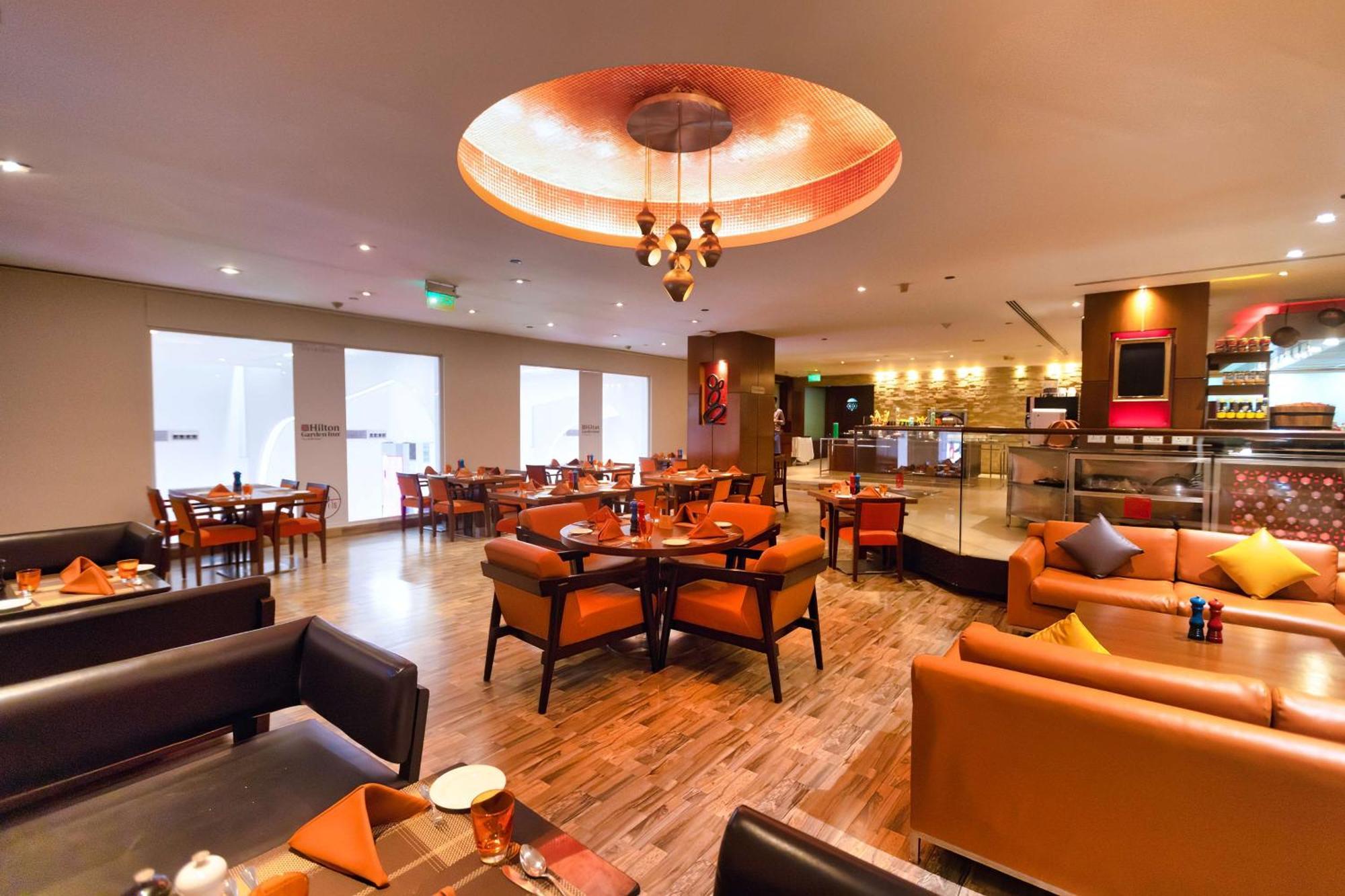 Hilton Garden Inn New Delhi/Saket Dış mekan fotoğraf